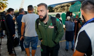 &Sigma;&tau;&eta;&nu; &Sigma;&omicron;&nu;&tau;&epsilon;&rho;ί&sigma;&kappa;&epsilon; &omicron; &Mu;&alpha;&upsilon;&rho;&omicron;&mu;&mu;ά&tau;&eta;&sigmaf;
