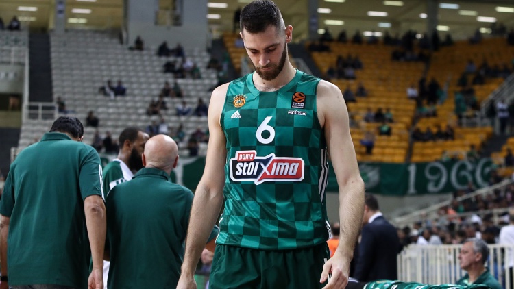 &Pi;&alpha;&pi;&alpha;&gamma;&iota;ά&nu;&nu;&eta;&sigmaf;: &laquo;&Upsilon;&pi;ά&rho;&chi;&epsilon;&iota; &eta; &nu;&omicron;&omicron;&tau;&rho;&omicron;&pi;ί&alpha; &nu;&alpha; &pi;&alpha;ί&zeta;&omicron;&upsilon;&mu;&epsilon; &sigma;&kappa;&lambda;&eta;&rho;ά &kappa;&alpha;&iota; &sigma;&epsilon; &epsilon;&pi;ί&theta;&epsilon;&sigma;&eta; &kappa;&alpha;&iota; &sigma;&epsilon; ά&mu;&upsilon;&nu;&alpha;&raquo;