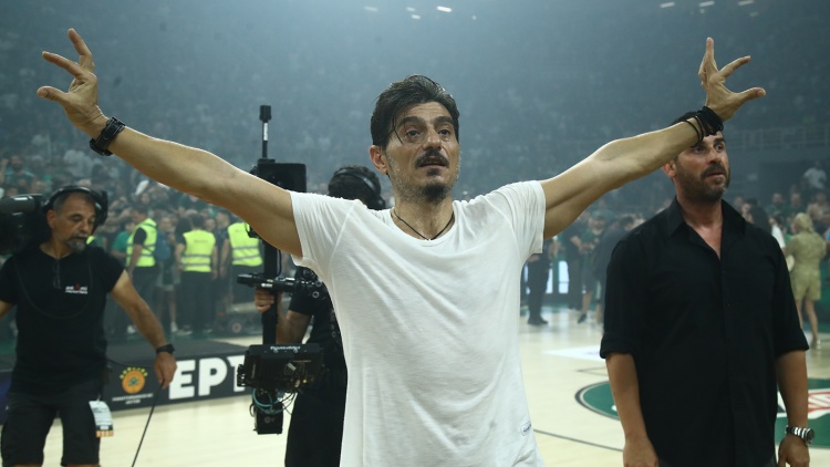 &Alpha;&theta;ώ&omega;&sigma;&eta; &gamma;&iota;&alpha; &tau;&omicron;&nu; &Delta;. &Gamma;&iota;&alpha;&nu;&nu;&alpha;&kappa;ό&pi;&omicron;&upsilon;&lambda;&omicron; &pi;&omicron;&upsilon; &epsilon;&pi;&iota;&sigma;&tau;&rho;έ&phi;&epsilon;&iota; &sigma;&tau;&alpha; &gamma;ή&pi;&epsilon;&delta;&alpha;!