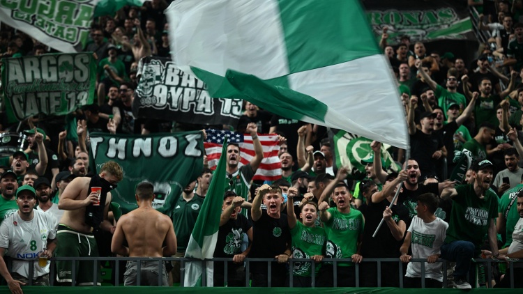 &Alpha;&kappa;ό&mu;&alpha; έ&nu;&alpha; Sold Out &sigma;&tau;&omicron;&nu; &Pi;&alpha;&nu;&alpha;&theta;&eta;&nu;&alpha;ϊ&kappa;ό - &Tau;έ&lambda;&omicron;&sigmaf; &tau;&alpha; &epsilon;&iota;&sigma;&iota;&tau;ή&rho;&iota;&alpha; &kappa;&alpha;&iota; &mu;&epsilon; &Rho;&epsilon;ά&lambda;!