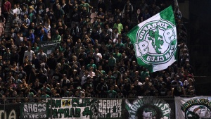 &Sigma;&tau;&omicron;&pi; &sigma;&tau;&eta;&nu; &omicron;&rho;&gamma;&alpha;&nu;&omega;&mu;έ&nu;&eta; &mu;&epsilon;&tau;&alpha;&kappa;ί&nu;&eta;&sigma;&eta; &tau;&omega;&nu; &phi;&iota;&lambda;ά&theta;&lambda;&omega;&nu; &tau;&omicron;&upsilon; &Pi;&alpha;&nu;&alpha;&theta;&eta;&nu;&alpha;ϊ&kappa;&omicron;ύ &gamma;&iota;&alpha; &Tau;&omicron;ύ&mu;&pi;&alpha; &alpha;&lambda;&lambda;ά&hellip;