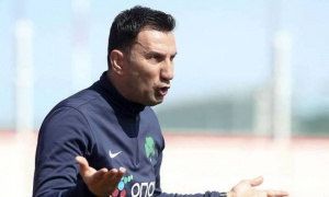 &Sigma;&upsilon;&nu;&epsilon;&chi;ί&zeta;&epsilon;&iota; &sigma;&tau;&omicron;&nu; &Pi;&alpha;&nu;&alpha;&theta;&eta;&nu;&alpha;ϊ&kappa;ό &omicron; &Phi;&rho;&alpha;&nu;&tau;&zeta;έ&sigma;&kappa;&omicron;&sigmaf;