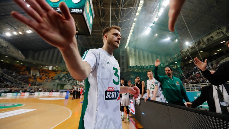 &Chi;&omega;&rho;ί&sigmaf; &Omicron;&upsilon;ό&lambda;&tau;&epsilon;&rho;&sigmaf; &sigma;&tau;&alpha; Play Offs &omicron; &Pi;&alpha;&nu;&alpha;&theta;&eta;&nu;&alpha;ϊ&kappa;ό&sigmaf;