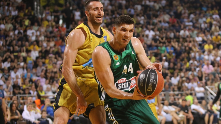 &Omicron; &Pi;&alpha;&nu;&alpha;&theta;&eta;&nu;&alpha;ϊ&kappa;ό&sigmaf; ά&nu;&tau;&epsilon;&xi;&epsilon; &sigma;&tau;&omicron;... &xi;ύ&lambda;&omicron;, &laquo;&sigma;&kappa;&omicron;ύ&pi;&iota;&sigma;&epsilon;&raquo; &tau;&omicron;&nu; Ά&rho;&eta; &kappa;&alpha;&iota; έ&kappa;&lambda;&epsilon;&iota;&sigma;&epsilon; &theta;έ&sigma;&eta; &sigma;&tau;&omicron;&upsilon;&sigmaf; &tau;&epsilon;&lambda;&iota;&kappa;&omicron;ύ&sigmaf;