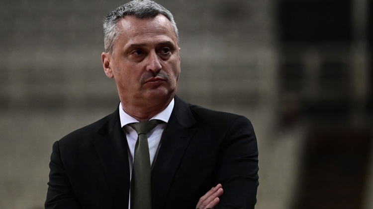 &Rho;ά&nu;&tau;&omicron;&nu;&iota;&tau;&sigmaf;: &laquo;&Epsilon;&lambda;έ&gamma;&xi;&alpha;&mu;&epsilon; &tau;&omicron; &rho;&upsilon;&theta;&mu;ό &tau;&omicron;&upsilon; &alpha;&gamma;ώ&nu;&alpha; &pi;&alpha;&rho;ά &tau;&alpha; 16 &lambda;ά&theta;&eta; &sigma;&tau;&omicron; &delta;&epsilon;ύ&tau;&epsilon;&rho;&omicron; &eta;&mu;ί&chi;&rho;&omicron;&nu;&omicron;&raquo;