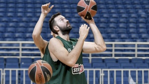 &Beta;&omicron;&upsilon;&gamma;&iota;&omicron;ύ&kappa;&alpha;&sigmaf;: &laquo;&Eta; &Phi;&epsilon;&nu;έ&rho; &epsilon;ί&nu;&alpha;&iota; ί&sigma;&omega;&sigmaf; &eta; &pi;&iota;&omicron; &kappa;&alpha;&upsilon;&tau;ή &omicron;&mu;ά&delta;&alpha;&raquo; (vid)