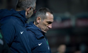 &Delta;ώ&nu;&eta;&sigmaf;: &laquo;&Mu;&epsilon; 2-3 &phi;ά&sigma;&epsilon;&iota;&sigmaf; &delta;&epsilon;&nu; &mu;&pi;&omicron;&rho;&epsilon;ί&sigmaf; &nu;&alpha; &delta;&iota;&epsilon;&kappa;&delta;&iota;&kappa;ή&sigma;&epsilon;&iota;&sigmaf; &kappa;ά&tau;&iota;&raquo;