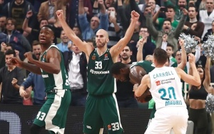 &Theta;έ&lambda;&omicron;&upsilon;&nu; &tau;&eta; &Rho;&epsilon;ά&lambda; &sigma;&tau;&omicron; Final 4 &chi;&omega;&rho;ί&sigmaf; &nu;&alpha; &pi;&alpha;ί&xi;&epsilon;&iota; &sigma;&tau;&alpha; playoff (pic)