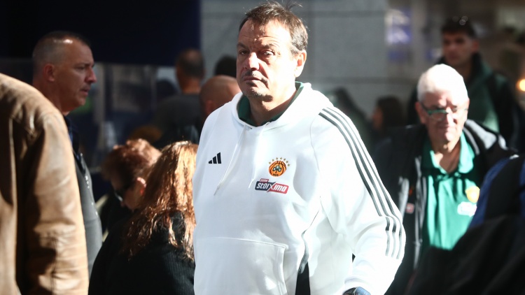 Ά&tau;&alpha;&mu;&alpha;&nu;: &laquo;&Sigma;&eta;&mu;&alpha;&nu;&tau;&iota;&kappa;ό &nu;&alpha; &beta;&rho;&omicron;ύ&mu;&epsilon; &nu;ί&kappa;&epsilon;&sigmaf; &kappa;&alpha;&iota; &nu;&alpha; &epsilon;ί&mu;&alpha;&sigma;&tau;&epsilon; &kappa;&alpha;&lambda;&omicron;ί &sigma;&tau;&omicron; &delta;&epsilon;ύ&tau;&epsilon;&rho;&omicron; &kappa;&omicron;&mu;&mu;ά&tau;&iota; &tau;&eta;&sigmaf; Euroleague&raquo;