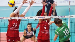 &Mu;&epsilon; &tau;&eta;&lambda;&epsilon;&omicron;&pi;&tau;&iota;&kappa;ή &kappa;ά&lambda;&upsilon;&psi;&eta; &tau;&omicron; &Pi;&alpha;&nu;&alpha;&theta;&eta;&nu;&alpha;ϊ&kappa;ό&sigmaf;-&Omicron;&lambda;&upsilon;&mu;&pi;&iota;&alpha;&kappa;ό&sigmaf;