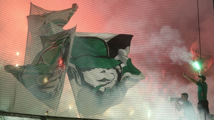 &Kappa;ύ&pi;&epsilon;&lambda;&lambda;&omicron;: &Kappa;&upsilon;&kappa;&lambda;&omicron;&phi;ό&rho;&eta;&sigma;&alpha;&nu; &tau;&alpha; &epsilon;&iota;&sigma;&iota;&tau;ή&rho;&iota;&alpha; &tau;&omicron;&upsilon; &Pi;&alpha;&nu;&alpha;&theta;&eta;&nu;&alpha;ϊ&kappa;ό&sigmaf; - &Beta;ό&lambda;&omicron;&sigmaf;