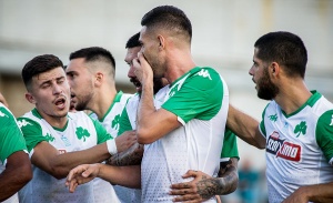 &Tau;&alpha; (&Chi;)ά&lambda;&alpha;&sigma;&epsilon; &sigma;&tau;&eta;&nu; &pi;&rho;&epsilon;&mu;&iota;έ&rho;&alpha;