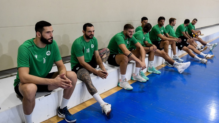 &Sigma;&epsilon; &sigma;&omicron;ύ&pi;&epsilon;&rho; &tau;&omicron;&upsilon;&rho;&nu;&omicron;&upsilon;ά &sigma;&tau;&eta;&nu; &Iota;&tau;&alpha;&lambda;ί&alpha; &omicron; &Pi;&alpha;&nu;&alpha;&theta;&eta;&nu;&alpha;ϊ&kappa;ό&sigmaf;